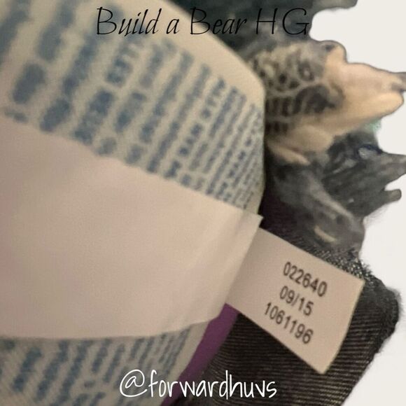 Build-A-Bear Workshop Honey Girl Plush Trio - Set of 3 - Picture 8 of 12